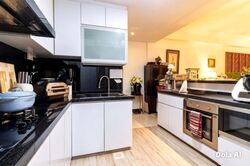 High Oak Condominium (D21), Condominium #612942101